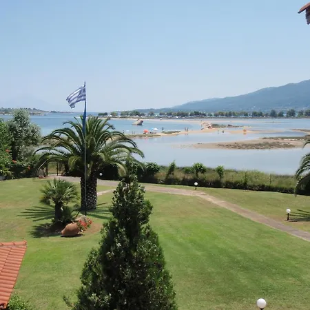 Laguna Βίλα *
