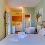 Villa Laguna *