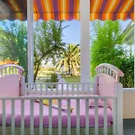 Laguna Villa *