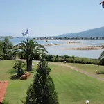 Laguna 别墅 *