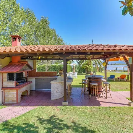 Laguna * Βουρβουρού