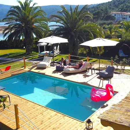 Laguna Villa