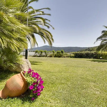 Villa Laguna