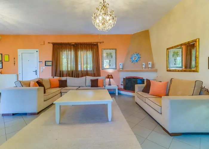 Laguna Villa *
