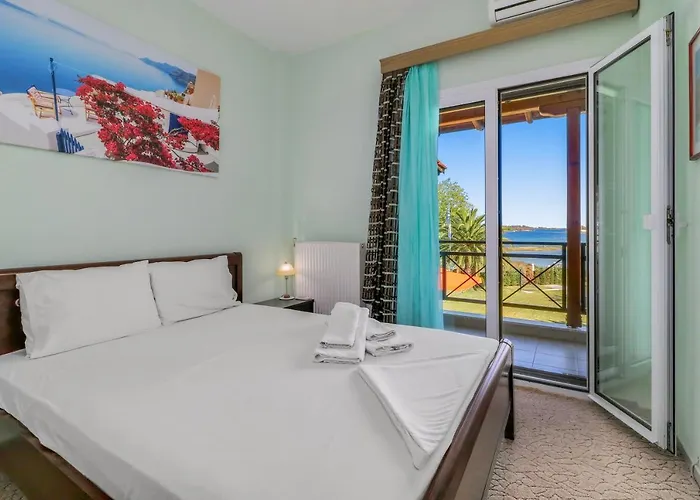 Laguna Villa *
