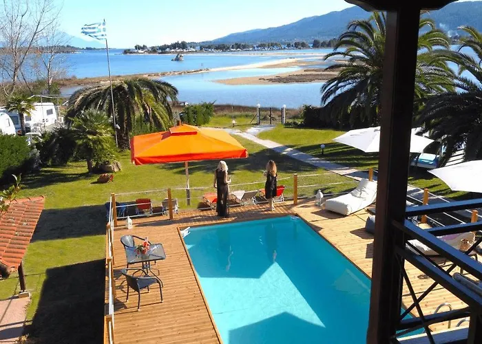 Villa Laguna *