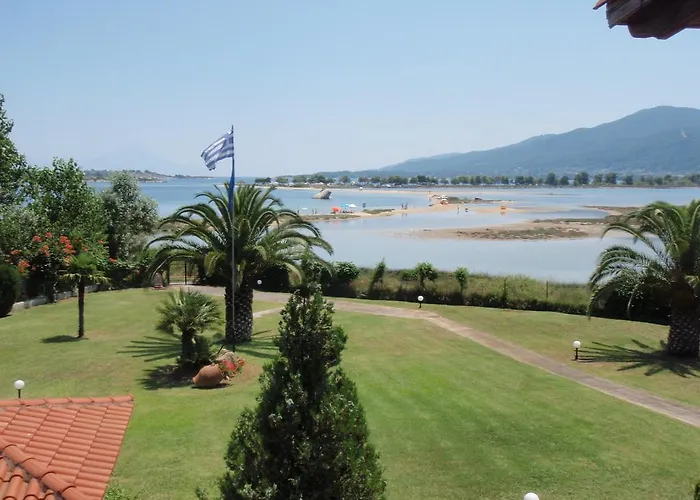 Laguna Villa *