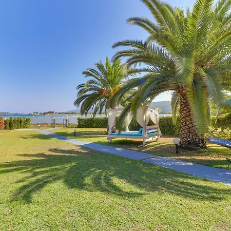 Vila Laguna Vourvourou