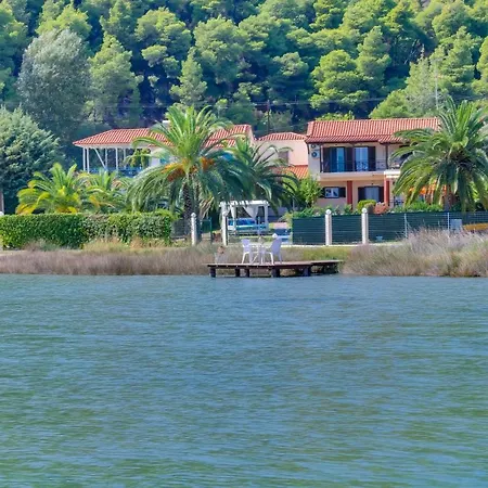 Laguna *