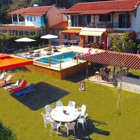 Vilă Laguna Vourvourou