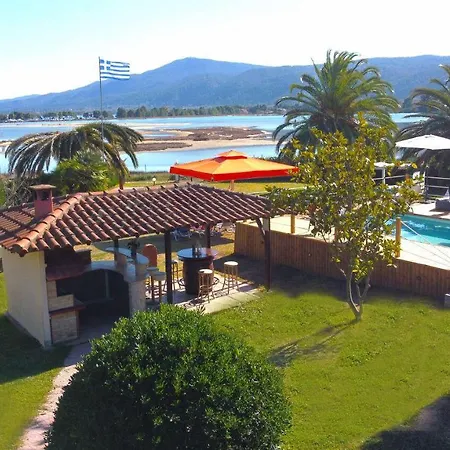 Laguna Vila *